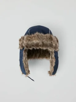 Vindtett foret lue ARCTIC